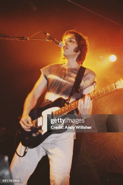 Guitarist and singer Gaz Coombes performing with English pop rock trio Supergrass, circa 1995.