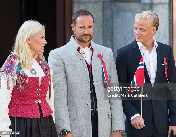 Crown Prince Haakon of Norway and Crown Princess Mette-Marit of Norway with Marius Hoiby greet the Childrens Parade on the Skaugum Estate on May 17,...