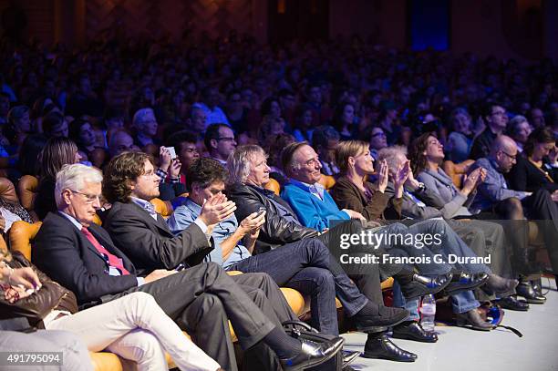 General view of atmosphere during the Nicolas Hulot foundation conference ' L'appel de Nicolas Hulot' at Le Grand Rex on October 7, 2015 in Paris,...