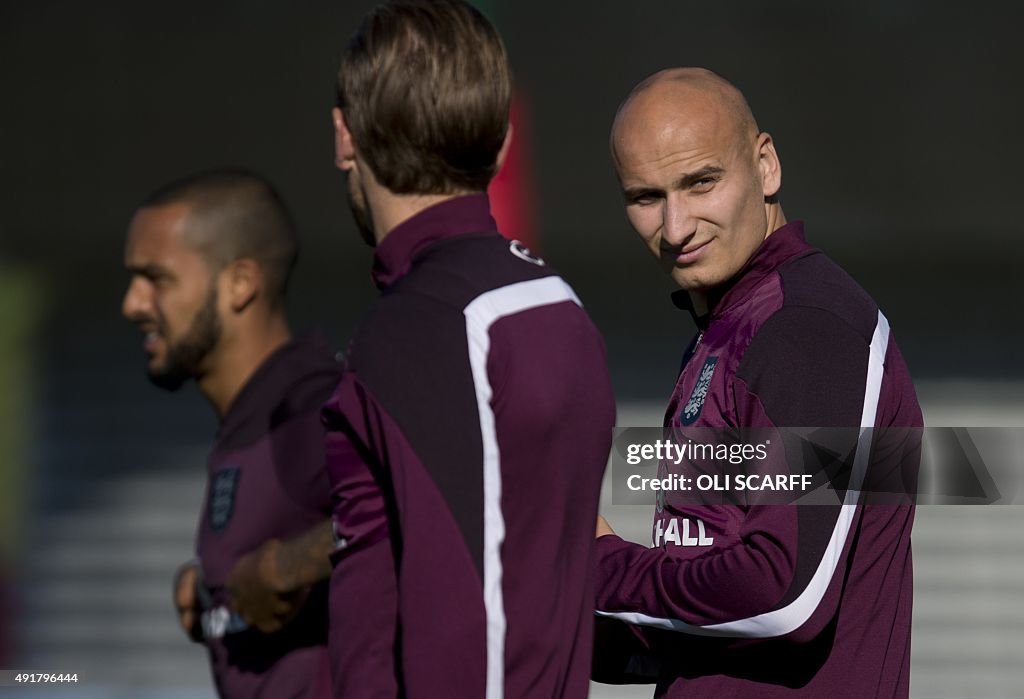 FBL-EURO-2016-ENG-EST-TRAINING