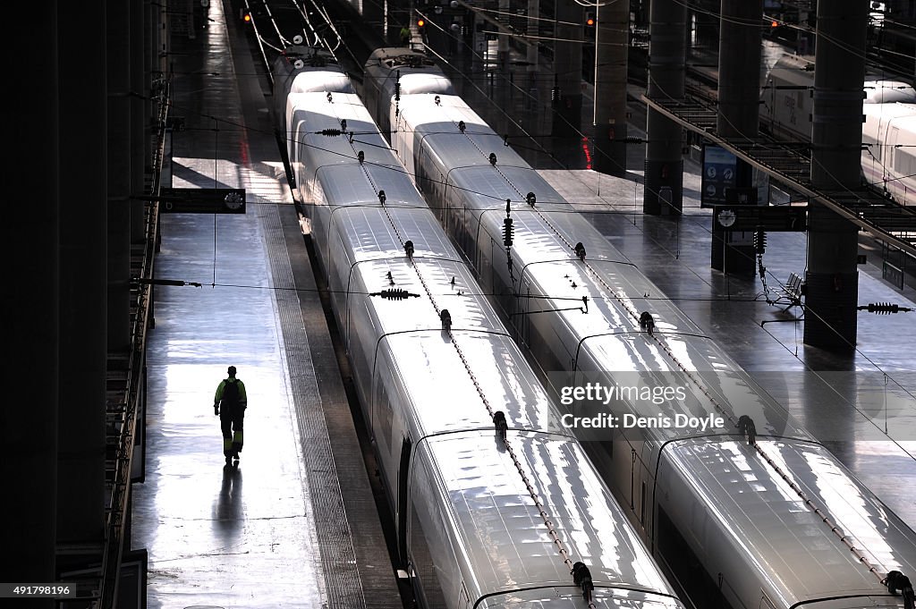Madrid - Barcelona High Speed Train Service Suspended due to Possible Optical Fibre Theft