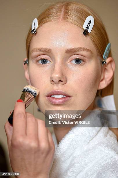 Model backstage during the Sacai Ready to Wear show as part of the Paris Fashion Week Womenswear Spring/Summer 2016 on October 5, 2015 in Paris,...