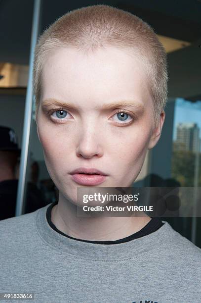 Ruth Bell backstage during the Anthony Vaccarello show as part of the Paris Fashion Week Womenswear Spring/Summer 2016 on September 29, 2015 in...