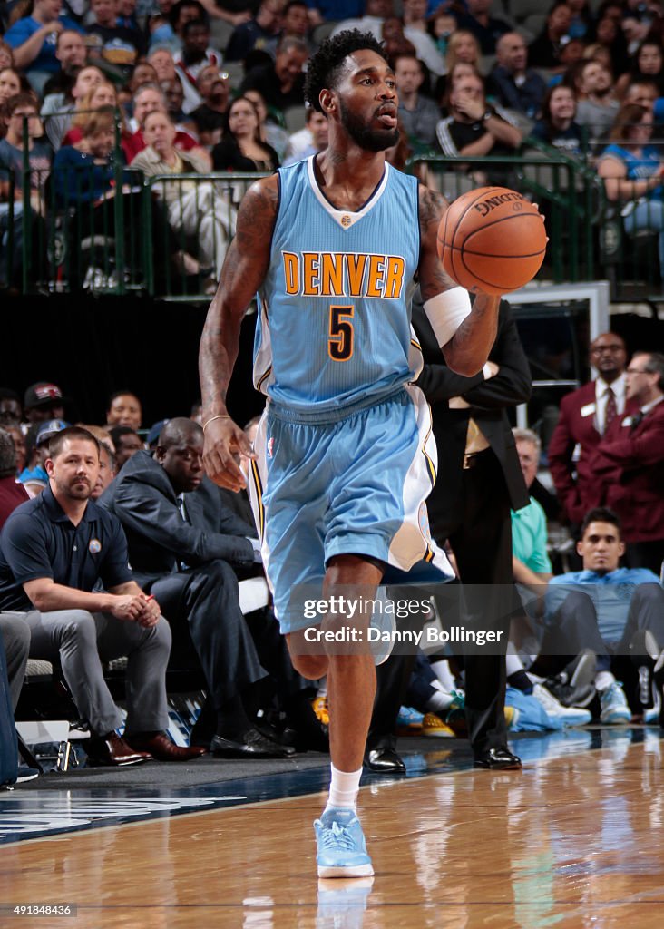 Denver Nuggets v Dallas Mavericks