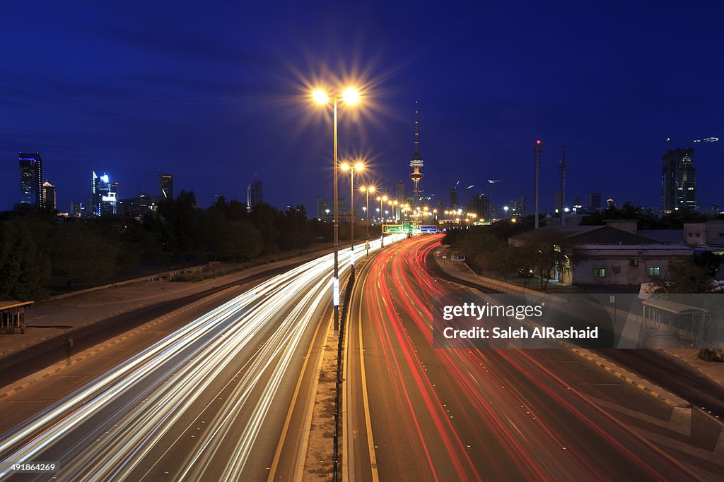 Kuwait - The way to City