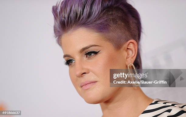 Personality Kelly Osbourne arrives at the 21st Annual Race To Erase MS Gala at the Hyatt Regency Century Plaza on May 2, 2014 in Century City,...