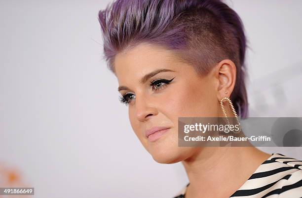 Personality Kelly Osbourne arrives at the 21st Annual Race To Erase MS Gala at the Hyatt Regency Century Plaza on May 2, 2014 in Century City,...