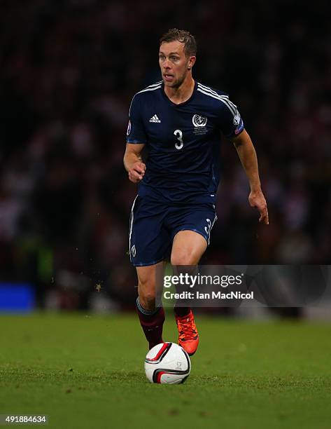 Steven Whittaker of Scotland controls the ball during the UEFA EURO 2016 qualifier between Scotland and Poland at Hampden Park on October 08, 2015 in...