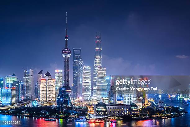 shanghai skyline at night - oriental pearl tower shanghai stock pictures, royalty-free photos & images