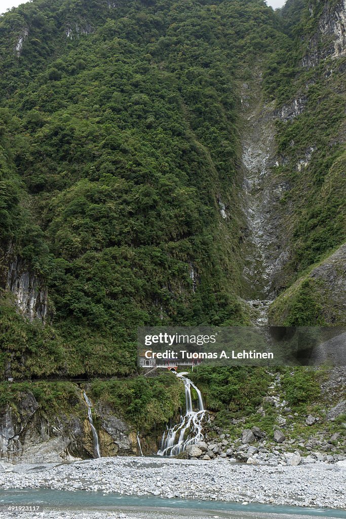 Eternal Spring Shrine at the Taroko National Park