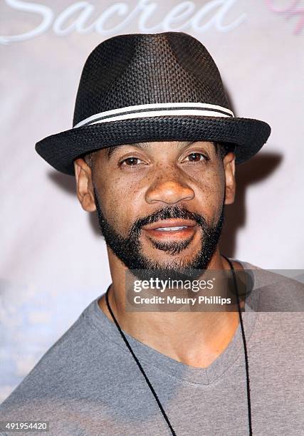 Aaron D. Spears attends The "Sacred Heart" Exhibit at Voila! Gallery on October 8, 2015 in Los Angeles, California.