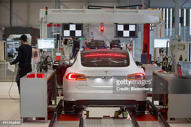 Tesla Model S automobile undergoes final testing ahead of shipping from the Tesla Motors Inc. Factory in Tilburg, Netherlands, on Thursday, Oct. 8,...