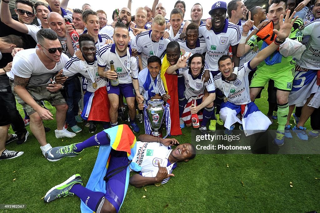 RSC Anderlecht winning the Jupiler Pro League title