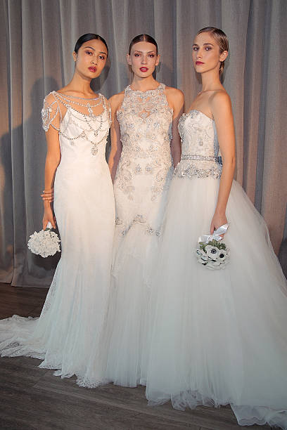 NY: Badgley Mischka Bridal Fall/Winter 2016 Runway Show