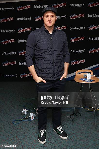 Alan Tudyk visits the SiriusXM Studios at New York Comic-Con at The Jacob K. Javits Convention Center on October 9, 2015 in New York City.