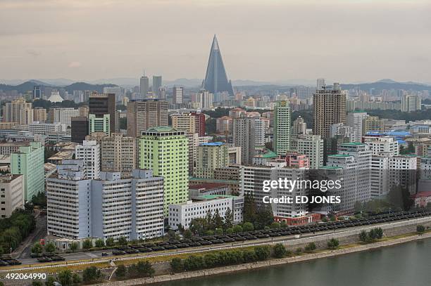 Pyongyang Vehicles 1,309 Korean Workers Party In Pyongyang Stock Photos, High-Res Pictures ...
