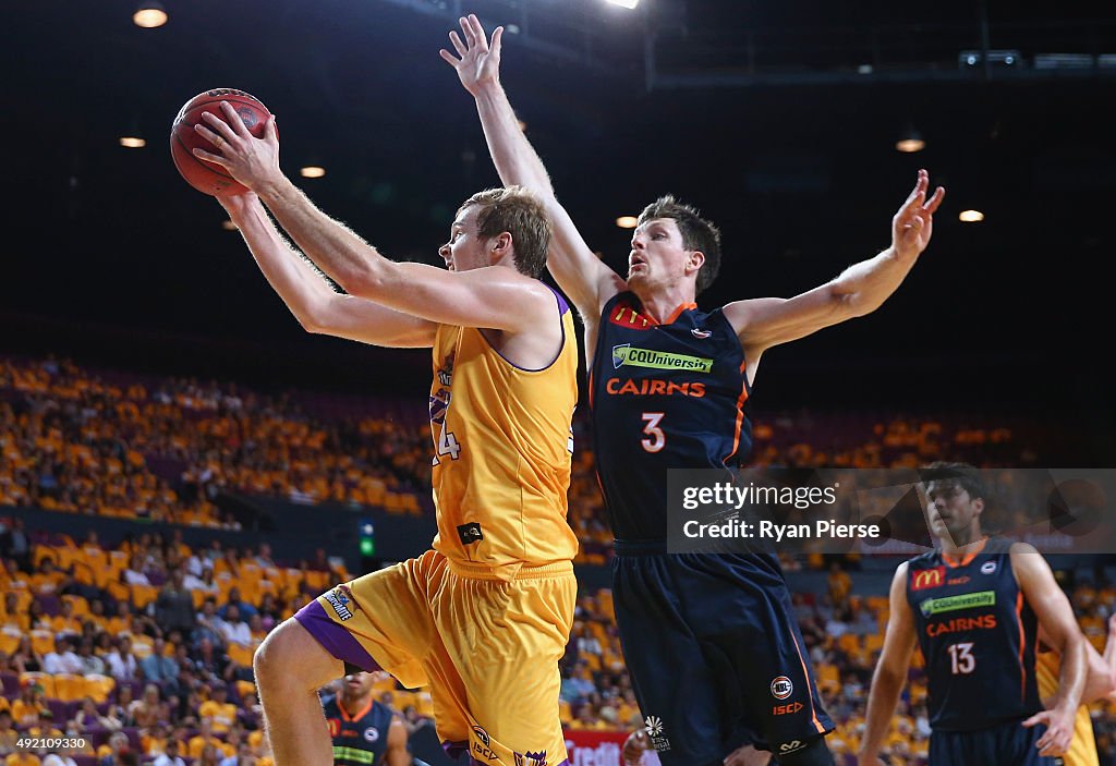 NBL Round 1 - Sydney v Cairns