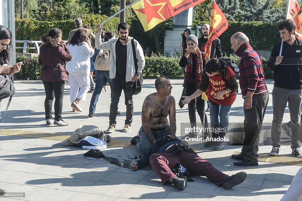 Explosion close to Ankara's main train station