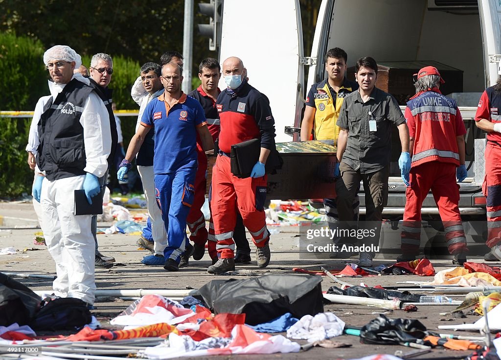 Explosion close to Ankara's main train station