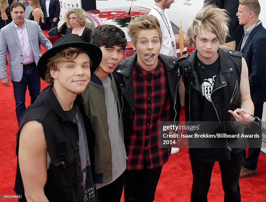 2014 Billboard Music Awards - Red Carpet