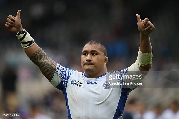 Sakaria Taulafo of Samoa applauds the fans after the 2015 Rugby World Cup Pool B match between Samoa and Scotland at St James' Park on October 10,...