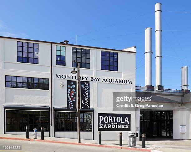 monterey bay aquarium - monterey bay aquarium exterior stock pictures, royalty-free photos & images