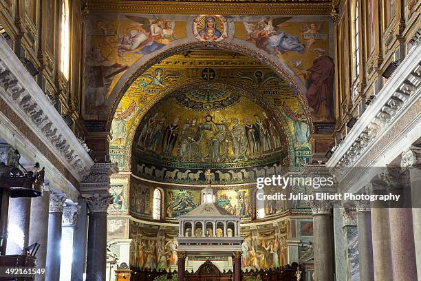 basilica di santa maria in trastevere. - santa maria stock pictures, royalty-free photos & images