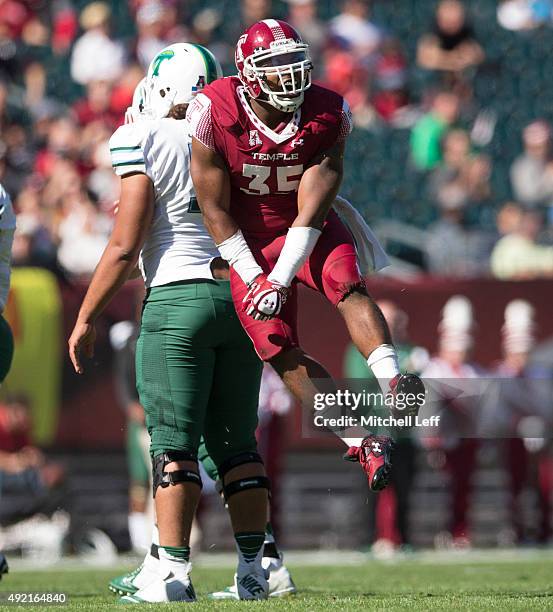 Nate D. Smith of the Temple Owls reacts after a sack against the Tulane Green Wave on October 10, 2015 atLincoln Financial field in Philadelphia,...