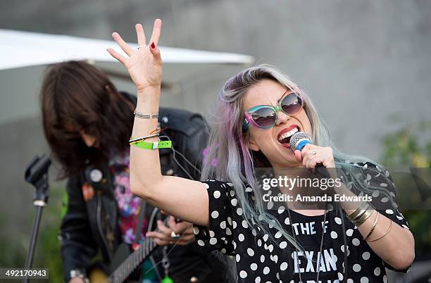 Guitarist Zach James and singer Alexandra Starlight of Alexandra & The Starlight Band perform onstage as part of the Venice Art Walk and Auctions at...