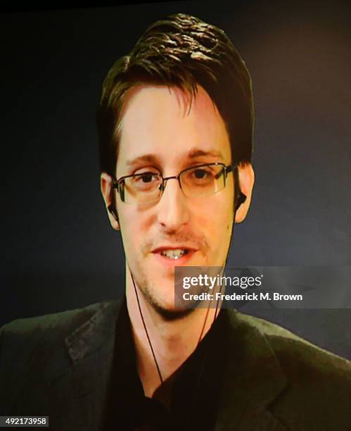 Snowden Shape 204 Edward Snowden Portrait Stock Photos, High-Res Pictures, and Images ...