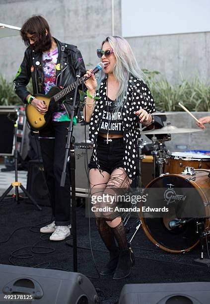 Guitarist Zach James and singer Alexandra Starlight of Alexandra & The Starlight Band perform onstage as part of the Venice Art Walk and Auctions at...