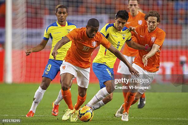 Fidel Martinez of Ecuador, Georginio Wijnaldum of Holland, Cristian Noboa of Ecuador, Daley Blind of Holland during the International friendly match...