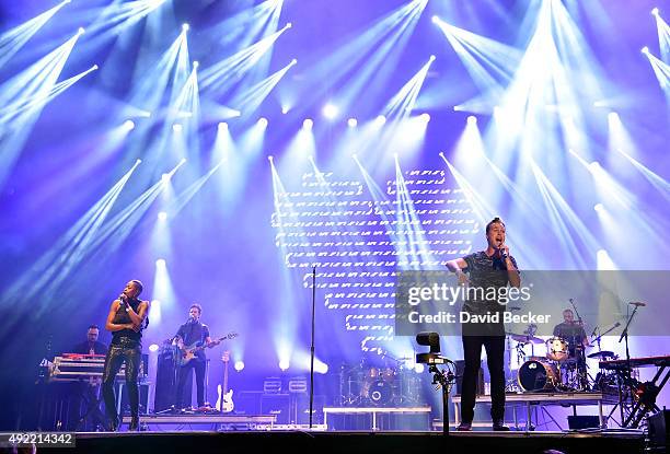 Singer Noelle Scaggs and frontman Michael Fitzpatrick of Fitz and The Tantrums perform at the 10th annual Wine Amplified festival at the Las Vegas...