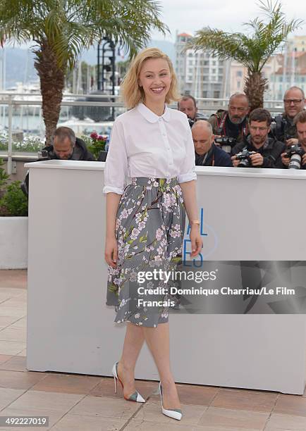 Sarah Gadon attends the "Maps To The Stars" photocall at the 67th Annual Cannes Film Festival on May 19, 2014 in Cannes, France.