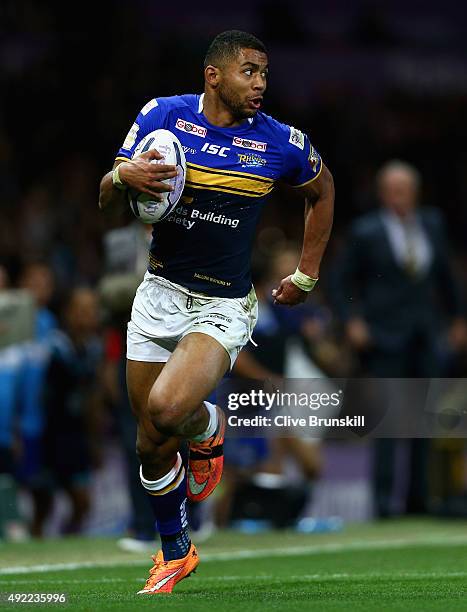 Kallum Watkins of the Leeds Rhinos in action during the First Utility Super League Grand Final between Wigan Warriors and Leeds Rhinos at Old...