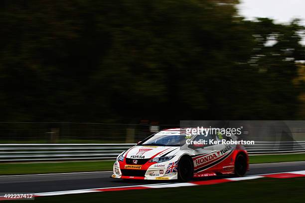 Gordon Shedden of Honda Racing drives during Race One of the Final Round of the Dunlop MSA British Touring Car Championship at Brands Hatch on...