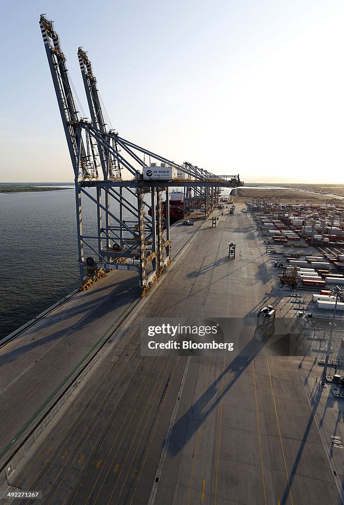 Container Loading Operations At DP World Ltd.'s London Gateway Port
