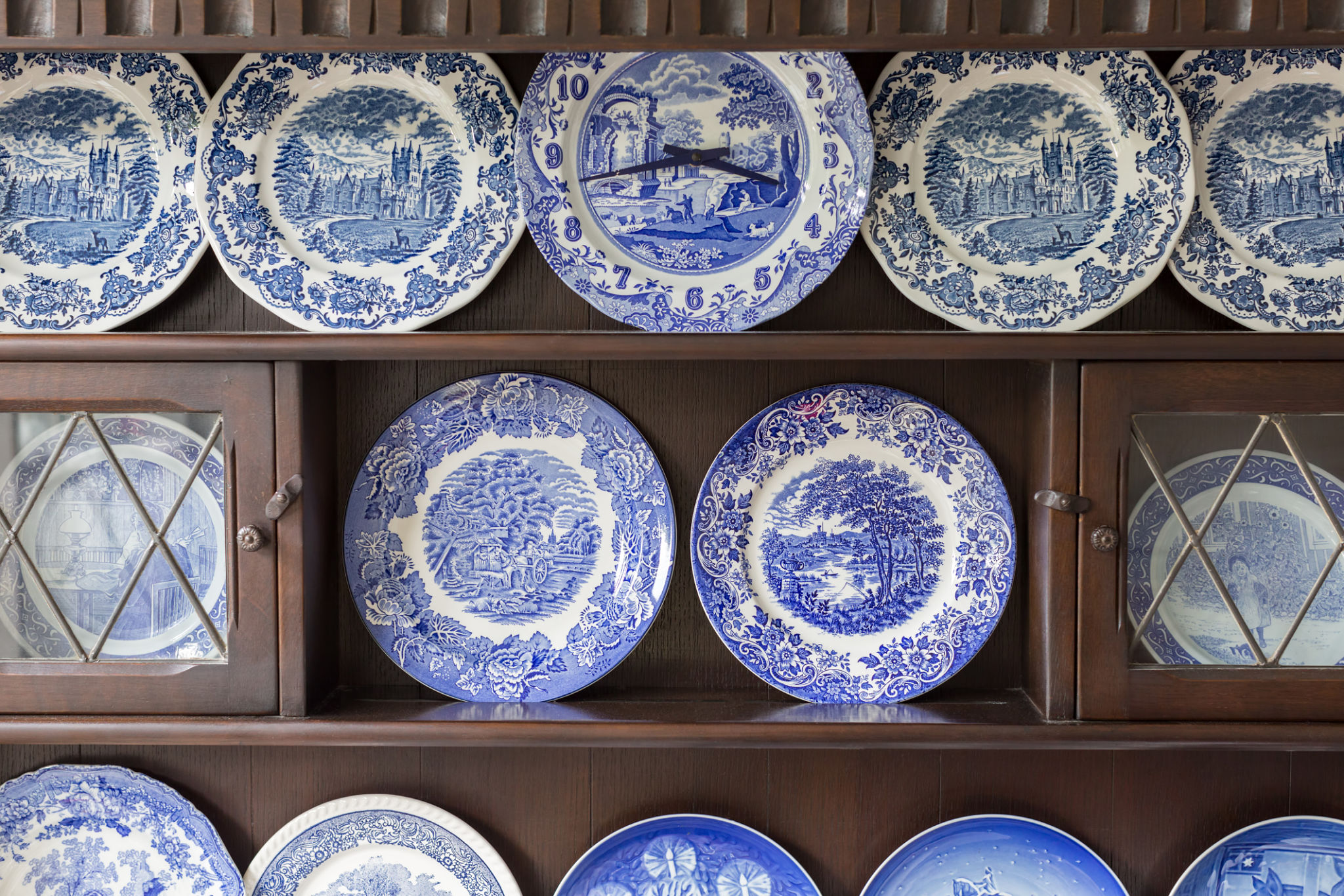 tableware display