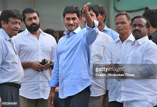 Congress chief Y.S. Jagan Mohan Reddy after meeting with Mr. Rajnath Singh, came here to congratulates him for BJP-led National Democratic Alliance's...