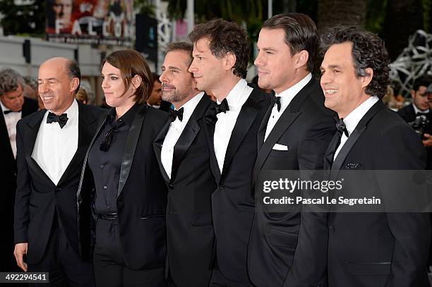 Jon Kilik, Megan Ellison, Steve Carell, director Bennett Miller, Channing Tatum and Mark Ruffalo attend the "Foxcatcher" premiere during the 67th...