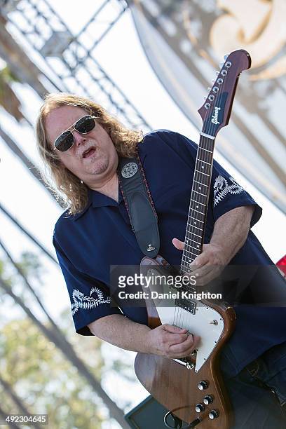 Musician Warren Haynes performs on stage with Gov't Mule at Doheny State Beach on May 18, 2014 in Dana Point, California.