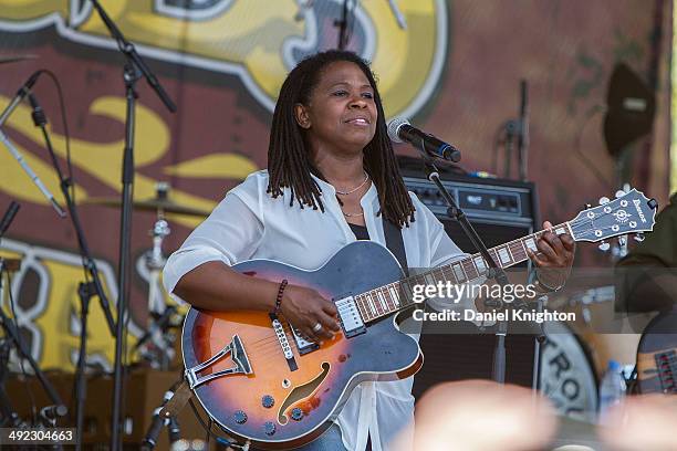 Musician Ruthie Foster perform on stage at Doheny State Beach on May 18, 2014 in Dana Point, California.