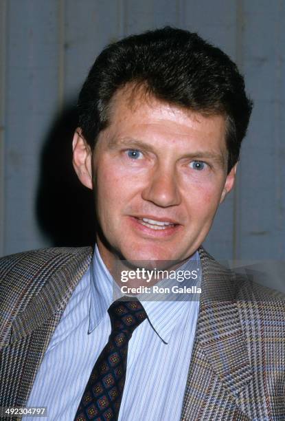 Andrew Robinson (Actor) Photos and Premium High Res Pictures - Getty Images