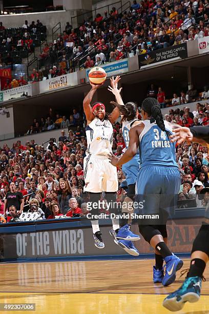 Shavonte Zellous of the Indiana Fever shoots the ball against the Minnesota Lynx during Game Four of the 2015 WNBA Finals on October 11, 2015 at...