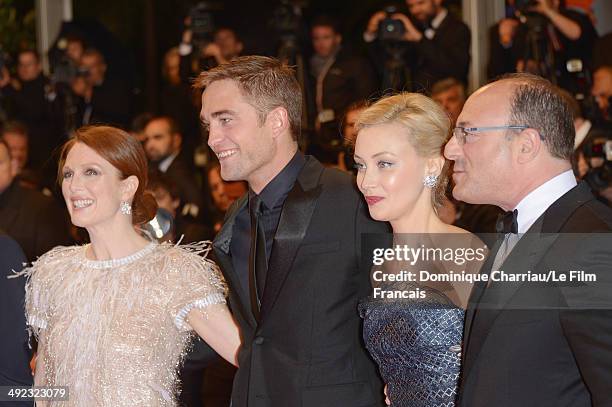 Julianne Moore, Robert Pattinson, Sarah Gadon and Martin Katz attend the "Maps To The Stars" Premiere at the 67th Annual Cannes Film Festival on May...