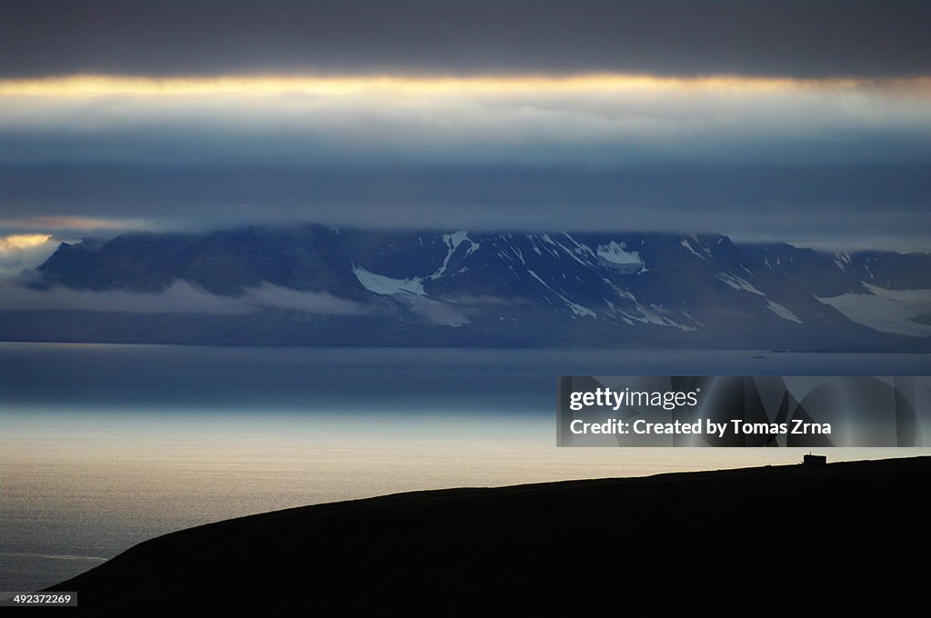 Midnight light in Spitsbergen
