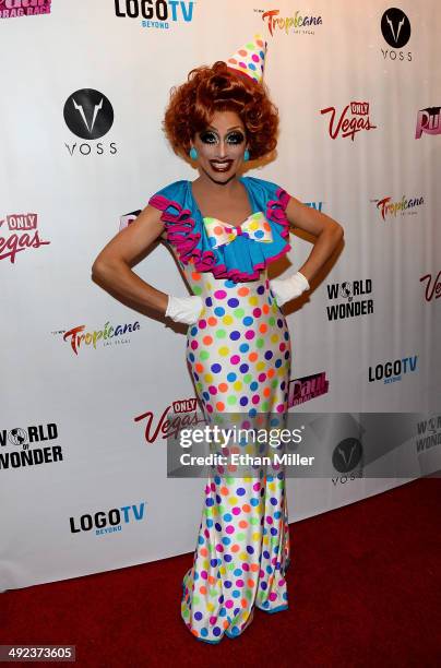 Cast member and winner of season six of "RuPaul's Drag Race" Bianca Del Rio arrives at a viewing party for the show's finale at the New Tropicana Las...