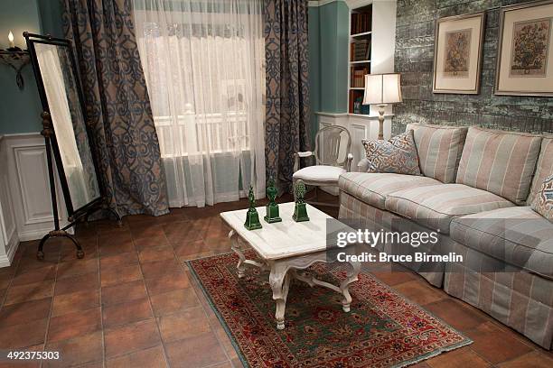 1,540 Melissa Joey Abc Family Stock Photos, High-Res Pictures, and ...