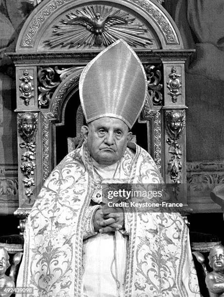 Portrait Of Pope John Xxiii Photos and Premium High Res Pictures ...