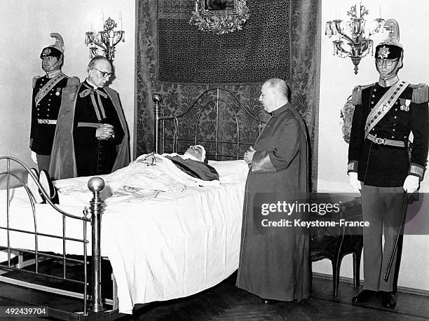 Remains of Pope Pius XII in St Peter Basilica on October 11, 1958 in the Vatican.